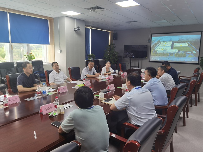 华亿在线集团党委书记、董事长赵晓晨赴山东德州督导重点工程建设进展