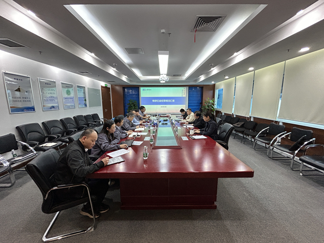 中国华亿在线党委书记、董事长赵晓晨到华亿在线亿金调研工作